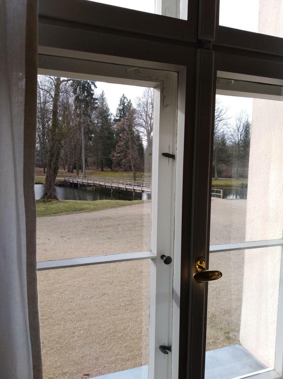 Marstall Im Schlosspark 赖因斯贝格 外观 照片